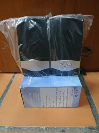 Altavoces HP-2100 Multimedia
