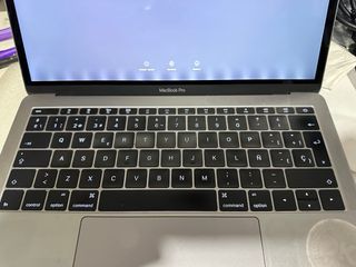 MacBook Pro 13 i5 2016 8GB