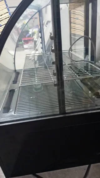 Vitrina expositora refrigerada