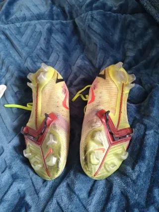 Zapatillas Fútbol edición limitada