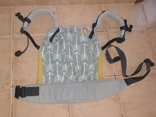 Mochila Tula y funda Ergobaby