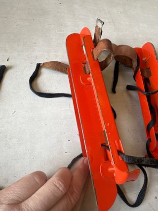 Pattini da ghiaccio vintage arancioni