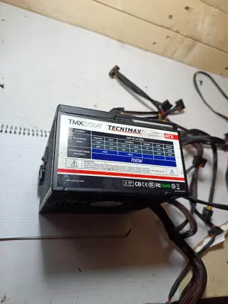 Fuente de Alimentación Tecnimax TMX0700AT 700W
