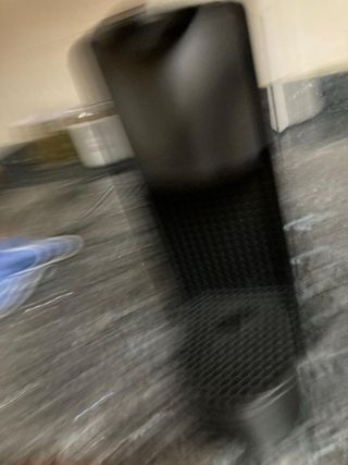 Cafetera Nespresso pequeña, poco uso