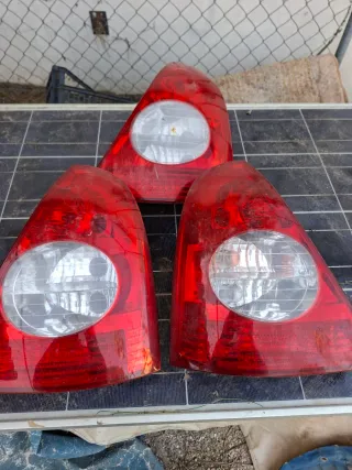 Faros traseros Renault Clio 2