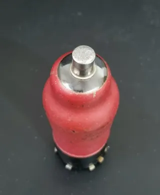 Válvula Radio Antigua ECH4