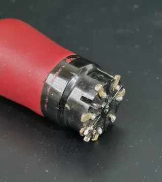 Válvula Radio Antigua ECH4