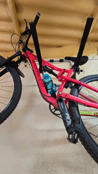 Bicicleta de Montaña Rockrider Roja