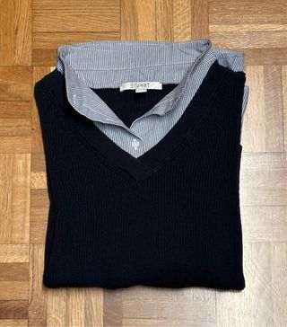 Jersey Esprit azul con camisa a rayas