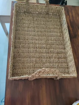 Cesta grande de mimbre con asas