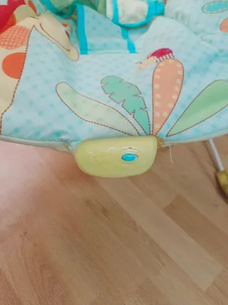 Hamaca bebé Bright Starts con vibración