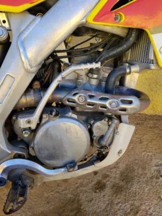 Suzuki RMZ 250cc 4T 2010