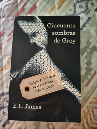 CINCUENTA SOMBRAS DE GREY