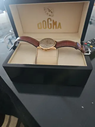Reloj dogma Oro 18k Esfera Blanca