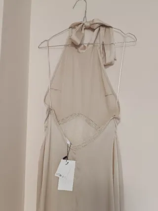 Vestido largo bordados abalorios zara