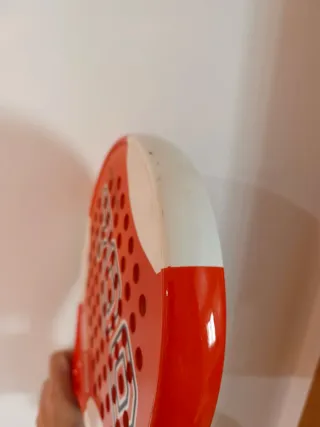 Pala pádel Artengo 700