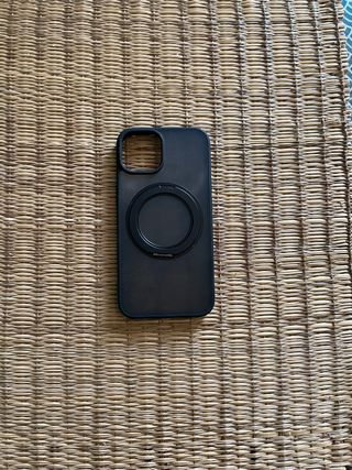 Funda móvil negra con MagSafe iPhone 13