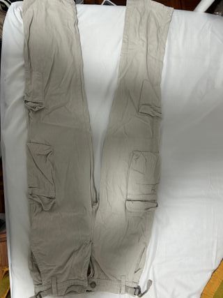 Pantalón Stradivarius Beige Talla M