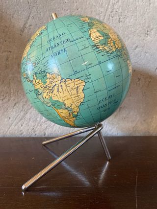 Globo Terraqueo Dalmau Carles años 60