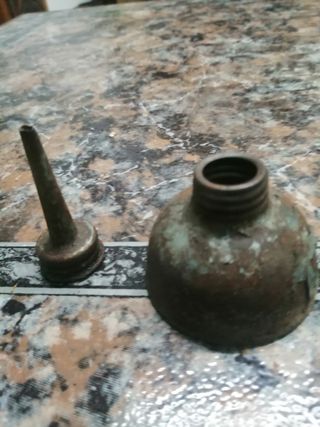 Almotolia antiga para óleo