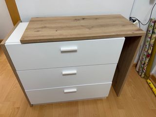 Cómoda y Escritorio Blanco y Madera
