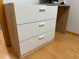 Cómoda y Escritorio Blanco y Madera