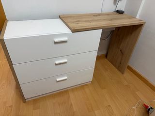 Cómoda y Escritorio Blanco y Madera