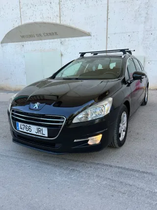 Peugeot 5008 2014