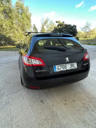Peugeot 5008 2014