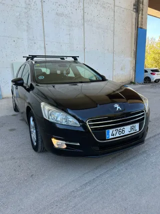 Peugeot 5008 2014