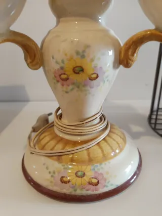 Candelabro antiguo Modernista pintado a mano