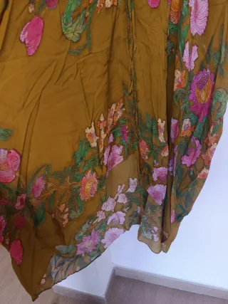 Vestido flores ZW Collection Zara Talla Única