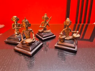 Figuras músicos étnicos India
