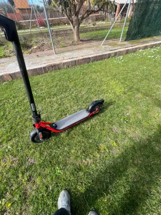 Patinete Eléctrico Rojo ninebot model: D18E