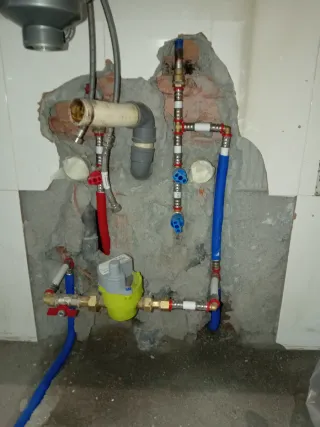 FONTANERO y reforma de Baños