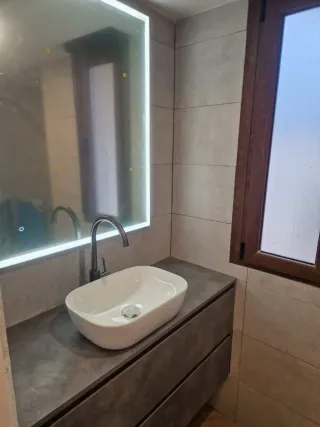 FONTANERO y reforma de Baños