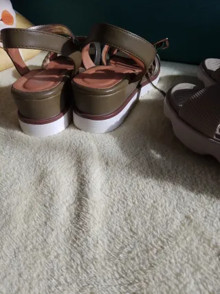 Sandalias Mujer Nuevas Oro y Verde Oliva 12 todo
