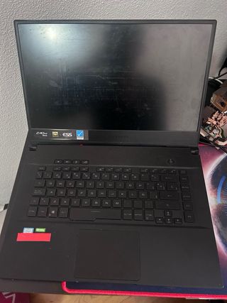 Asus GU502 i7 9750 2060 - No enciende