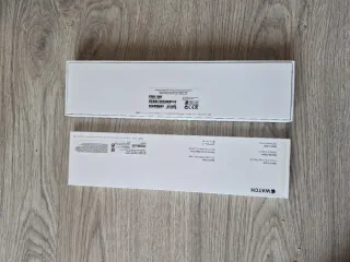 Caja Apple Watch Serie 7 Verde/Azul Marino