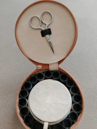 Reloj y costurero viaje SALVADOR BACHILLER