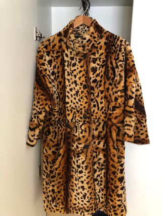 Abrigo reversible "shearling" marrón / leopardo
