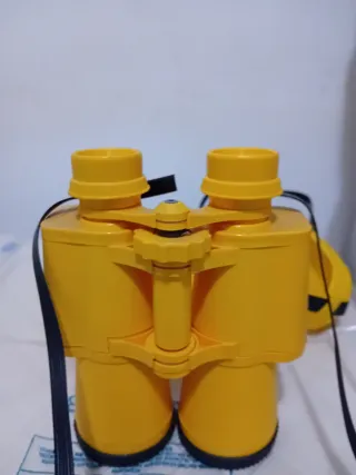 Binocolo giallo