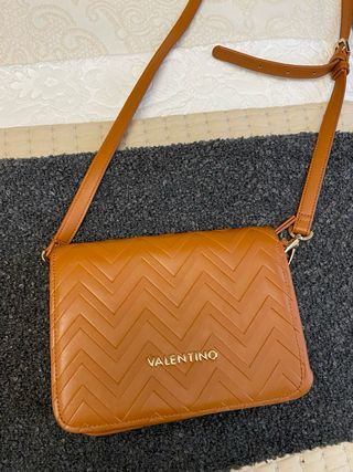 Bolso Valentino Marrón Chevron