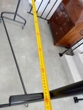 Perchero profesional metal negro/plata