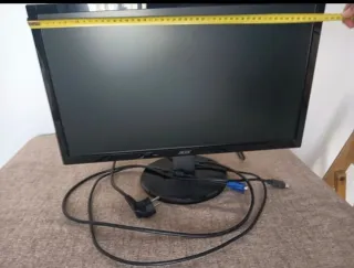 Monitor Acer K22HQL 50cm x 30cm 22" con cables