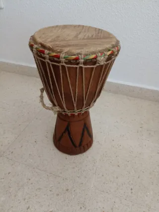 Jembe Africano Artesanal Madera