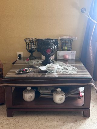 Mesa baja con cristal