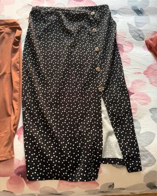 Set gonne longuette nera e corallo