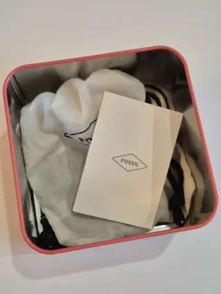 Pulsera Fossil Cuero Negro y Plata