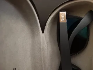 Ray-Ban 7032 Occhiali da Sole nuovi